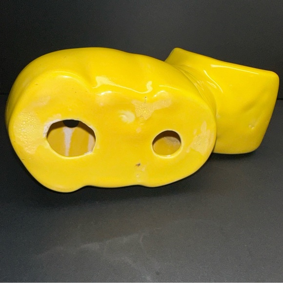 Vintage Ceramic Hippopotamus Toothbrush Holder Bright Yellow - Picture 4 of 7